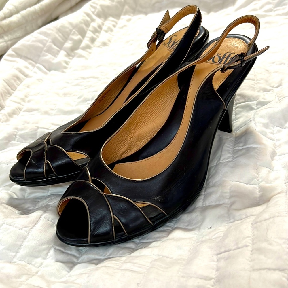 Soft size 9 heels black